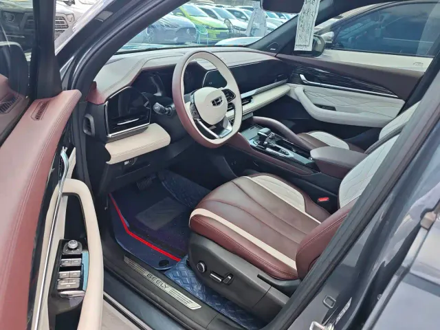 Geely Xingyue L — Фото автомобиля 4