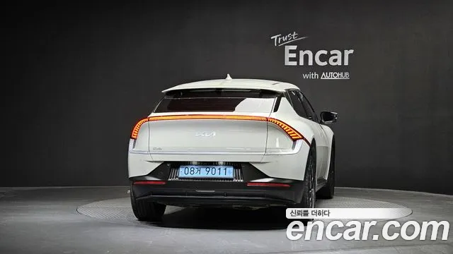Kia EV6 — Фото автомобиля 4