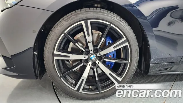 BMW 5-Series 5 серия (G60) 530i xDrive M Sport — Фото автомобиля 5