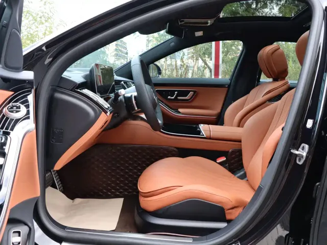 Mercedes-Benz S-Class — Фото автомобиля 11