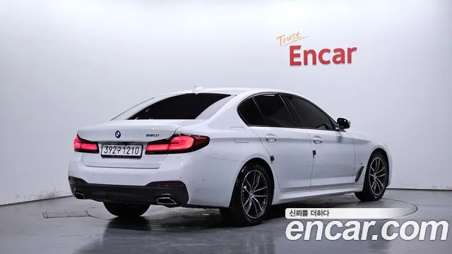 BMW 5 Series G30 — Фото автомобиля 2