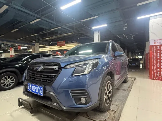 Фотография автомобиля — Subaru Forester