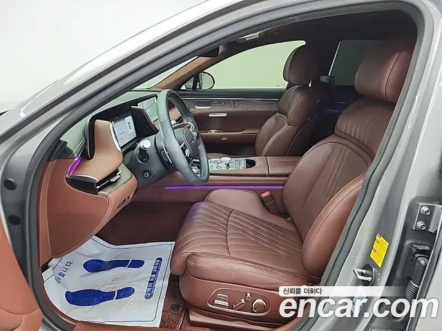 Genesis G90 Бензин 3.5 турбо AWD — Фото автомобиля 11