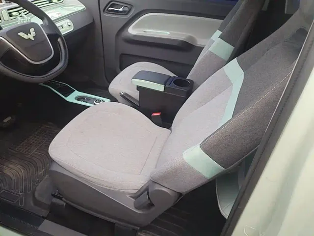 Wuling Hongguang Mini EV — Фото автомобиля 14