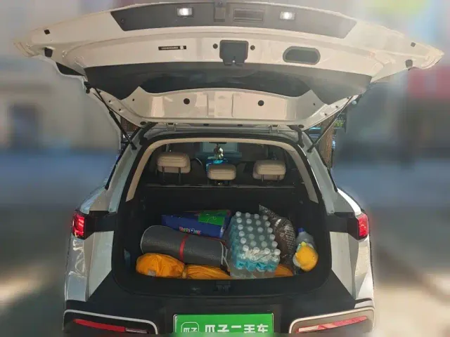 BYD Yuan UP — Фото автомобиля 20