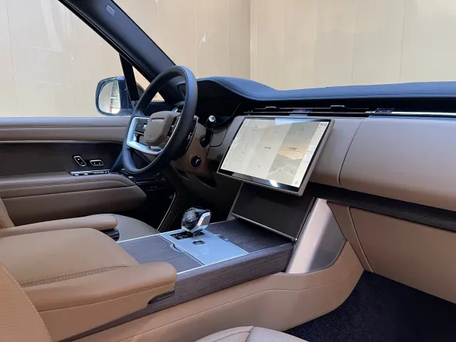 Land Rover Range Rover — Фото автомобиля 12