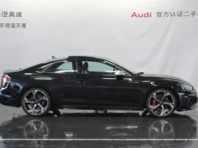 Audi RS 5 — Фото автомобиля 4