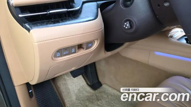 Genesis G90 Бензин 3.5 турбо AWD — Фото автомобиля 30
