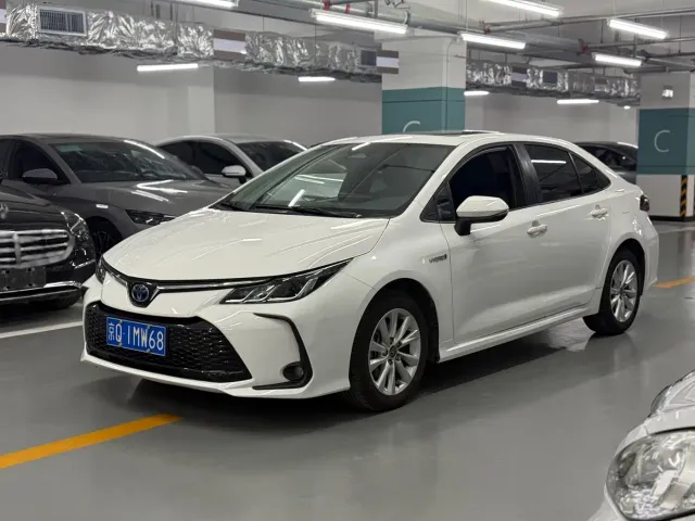 Toyota Corolla — Фото автомобиля 3