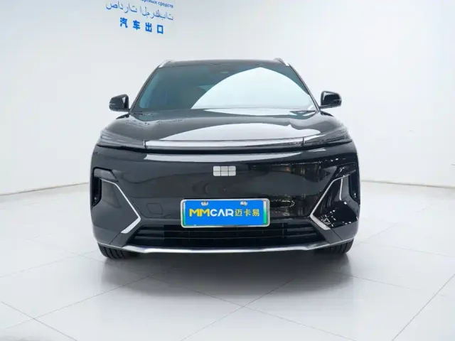 Geely Galaxy Starship 7 EM-i — Фото автомобиля 11