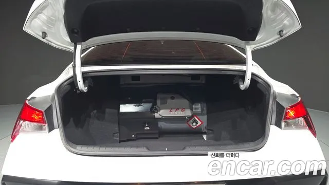 Hyundai Avante — Фото автомобиля 26