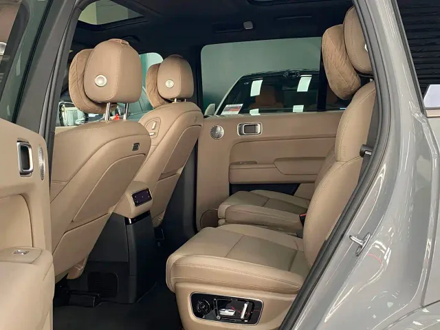 Li Auto L9 — Фото автомобиля 4