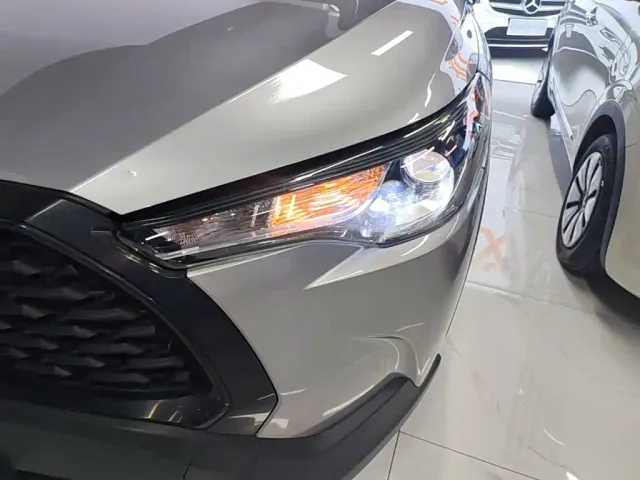 Toyota Corolla Cross — Фото автомобиля 23