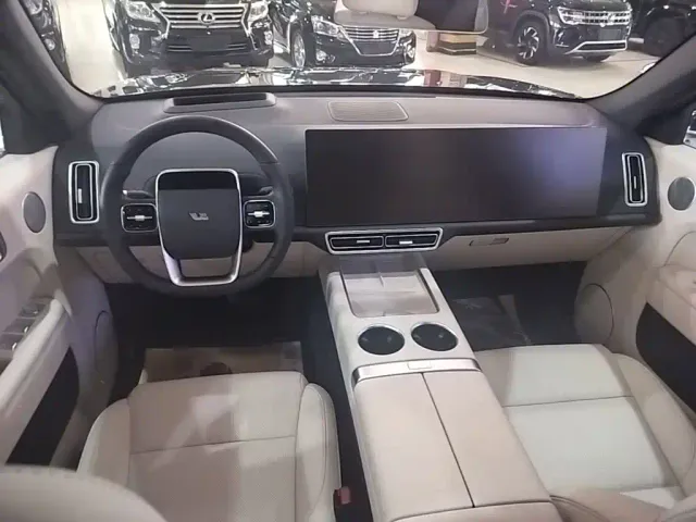Li Auto L7 — Фото автомобиля 9