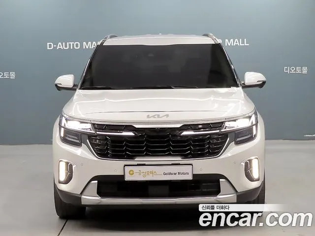 Kia Seltos Новый Seltos Бензин 1.6 турбо 2WD — Фото автомобиля 2