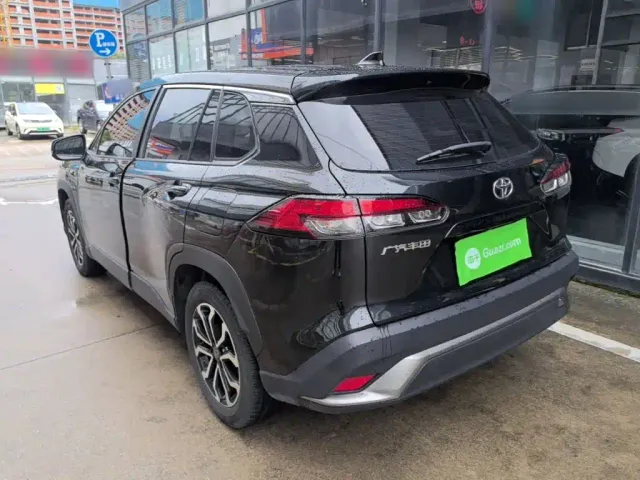 Toyota Frontlander — Фото автомобиля 4