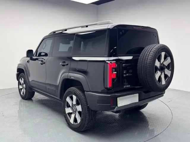 BAIC BJ40 — Фото автомобиля 10