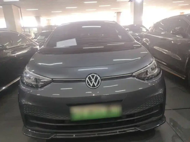 Volkswagen ID.3 — Фото автомобиля 2