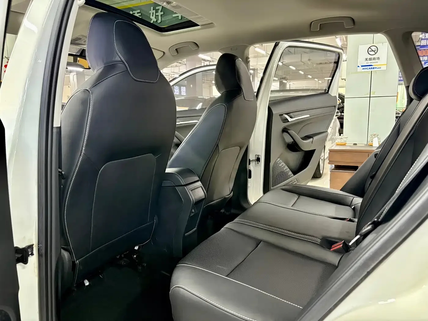 Škoda Kamiq 2022 1.5L Automatic Comfort Edition — Фото автомобиля 5