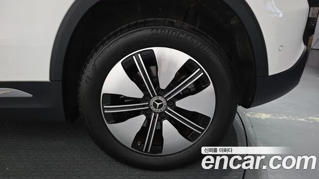 Mercedes-Benz EQA — Фото автомобиля 20
