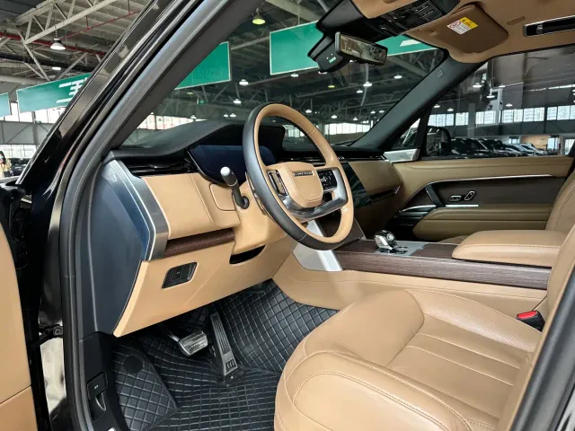 Land Rover Range Rover — Фото автомобиля 4