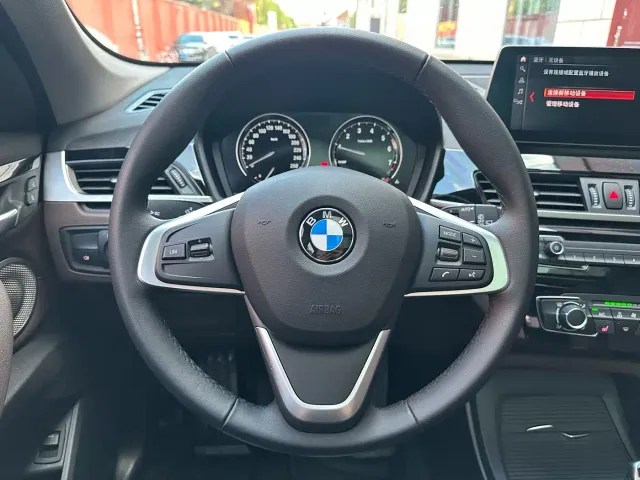 BMW X1 — Фото автомобиля 8