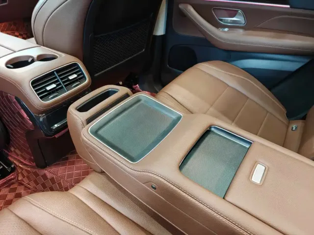 Mercedes-Benz GLE-Class — Фото автомобиля 19