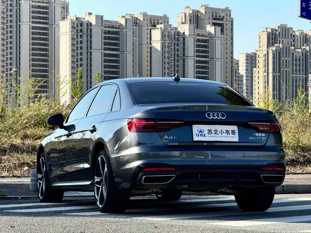 Audi A4L — Фото автомобиля 5