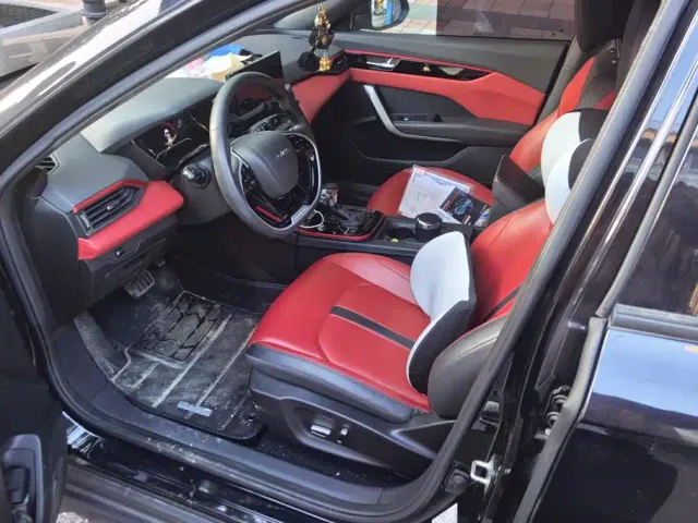 Dongfeng Yixuan GS — Фото автомобиля 9