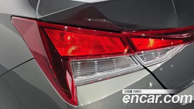 Hyundai Avante CN7 — Фото автомобиля 8