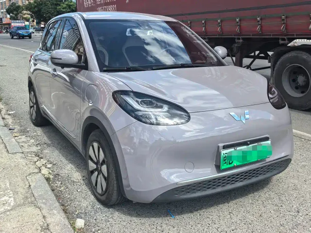 Wuling Bingo — Фото автомобиля 3