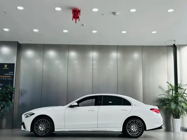 Mercedes-Benz Mercedes-Benz C-Class 2022 C 260 L Sport Edition — Фото автомобиля 9