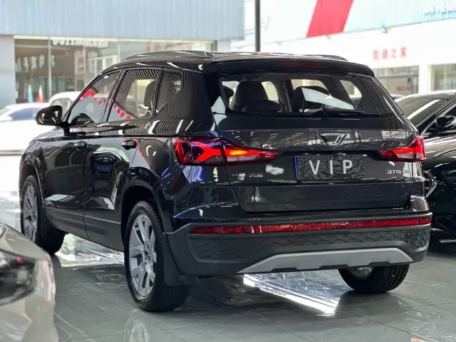 Jetta VS5 — Фото автомобиля 5