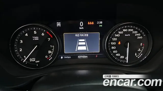 Cadillac XT4 — Фото автомобиля 8
