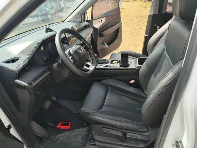 Wuling Jiachen — Фото автомобиля 14