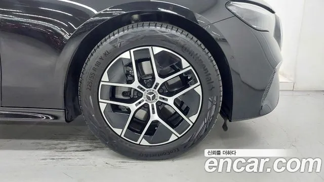 Mercedes-Benz E-Class W214 — Фото автомобиля 5