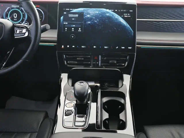 GAC Trumpchi M8 — Фото автомобиля 11