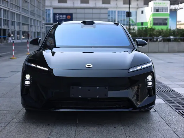 Nio ET5 Touring — Фото автомобиля 2