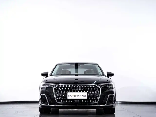 Audi A8 — Фото автомобиля 4