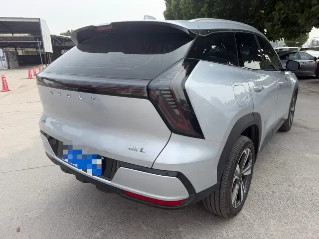 Geely Boyue L — Фото автомобиля 6