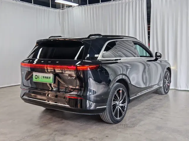 Xpeng G9 — Фото автомобиля 6