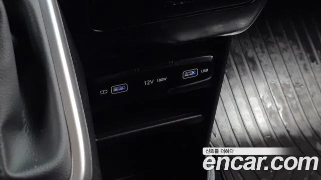 Hyundai Staria — Фото автомобиля 16