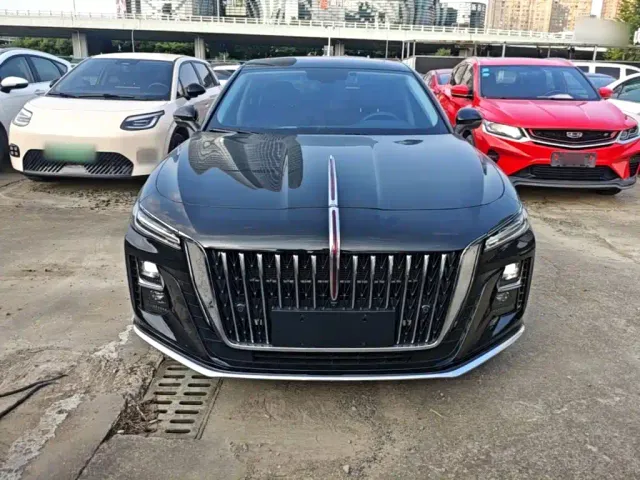 Hongqi H5 — Фото автомобиля 2