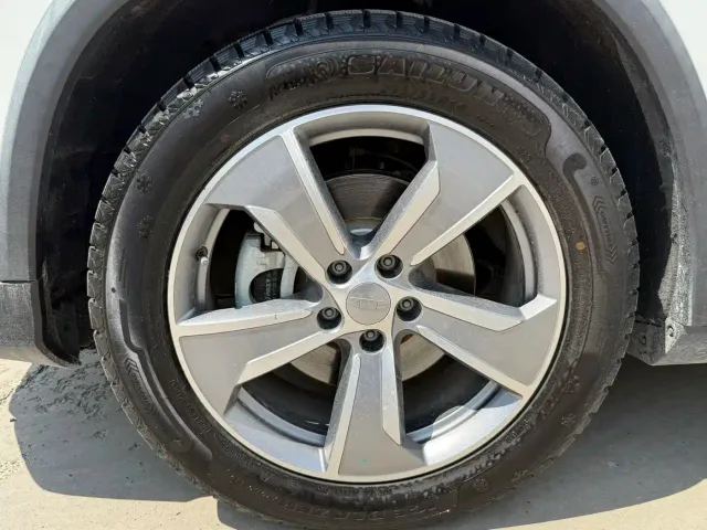 Geely Haoyue L — Фото автомобиля 15