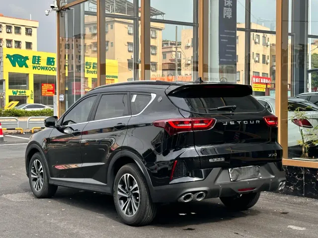 Jetour X70 — Фото автомобиля 16