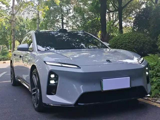 Nio ET5 Touring — Фото автомобиля 3