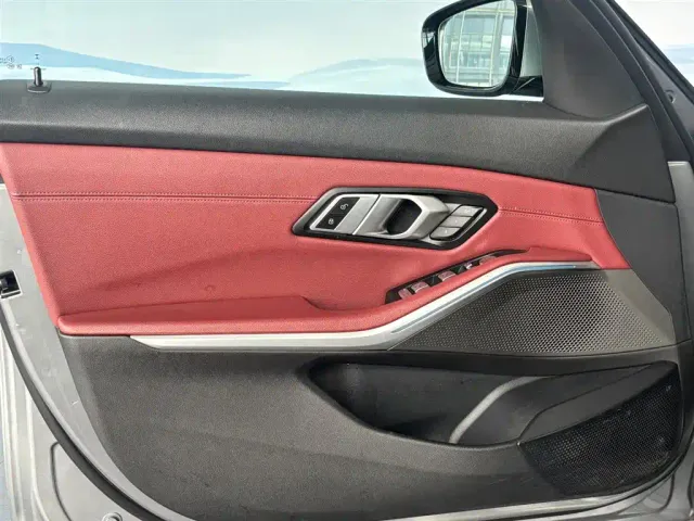 BMW i3 — Фото автомобиля 12