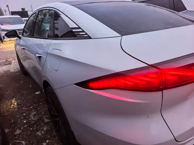 Geely Galaxy L6 — Фото автомобиля 8