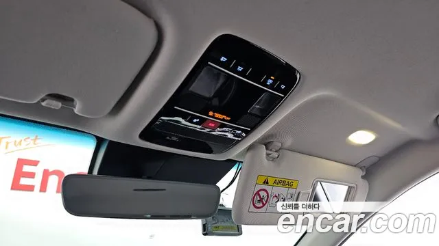 Hyundai Grandeur Grandeur (GN7) 3.5 Бензин 2WD — Фото автомобиля 18