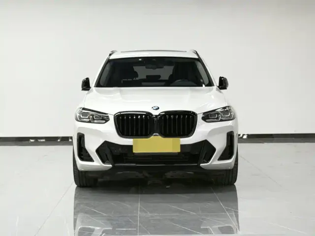 BMW X3 — Фото автомобиля 2